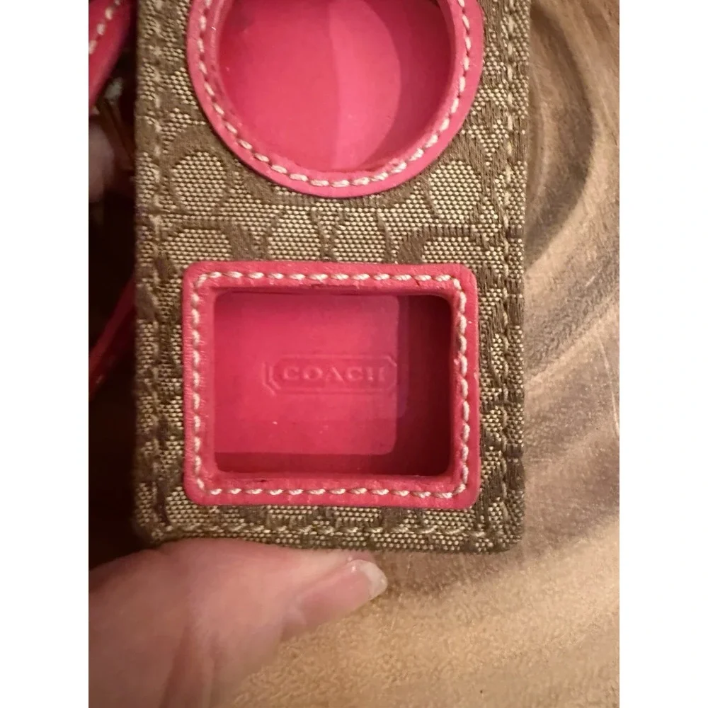 VTG Coach Y2K Pink Leather iPod Mini Logo Wristlet Very Rare